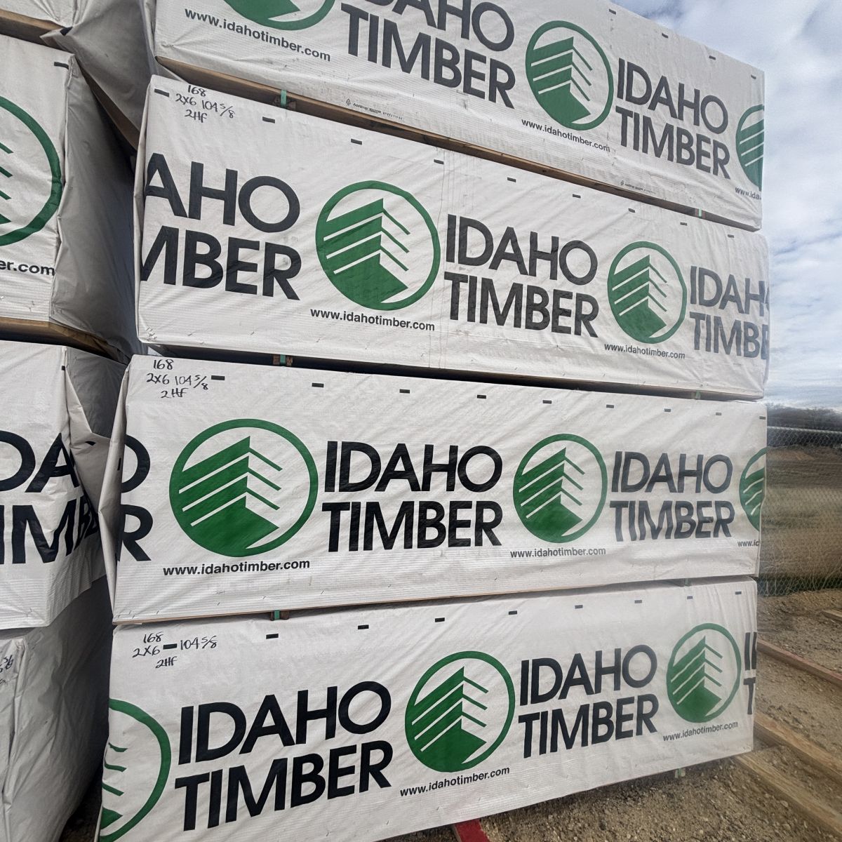 Front view of stacked units of 2×6-104-5/8″ #2 kiln-dried Hem-Fir lumber at our Boise lumberyard