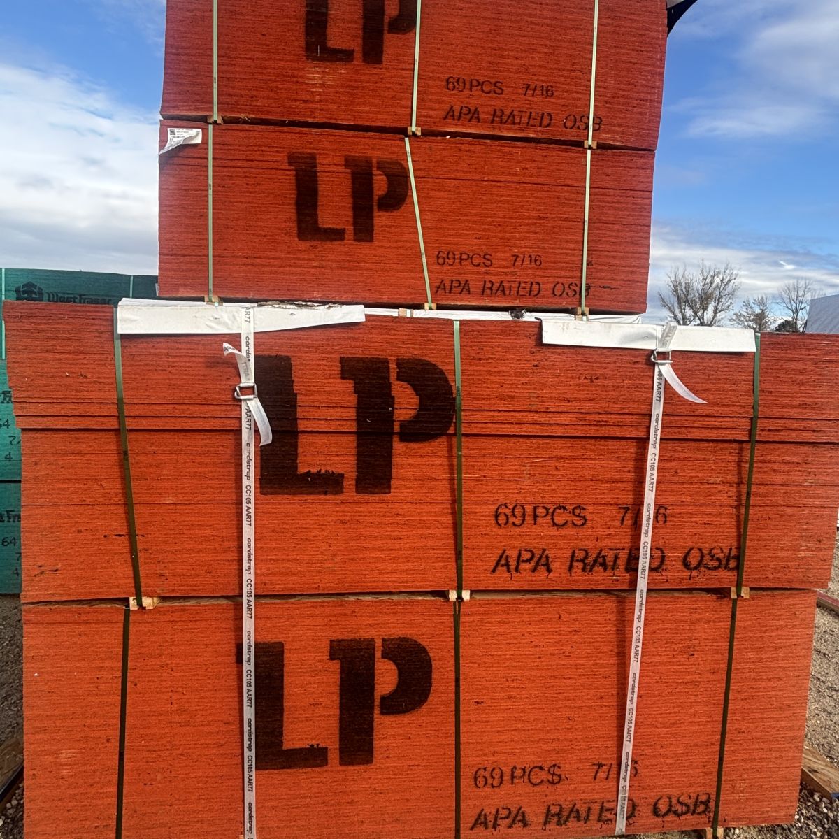 Front view of stacked 7/16-inch 4×8 OSB sheathing at our Boise lumberyard