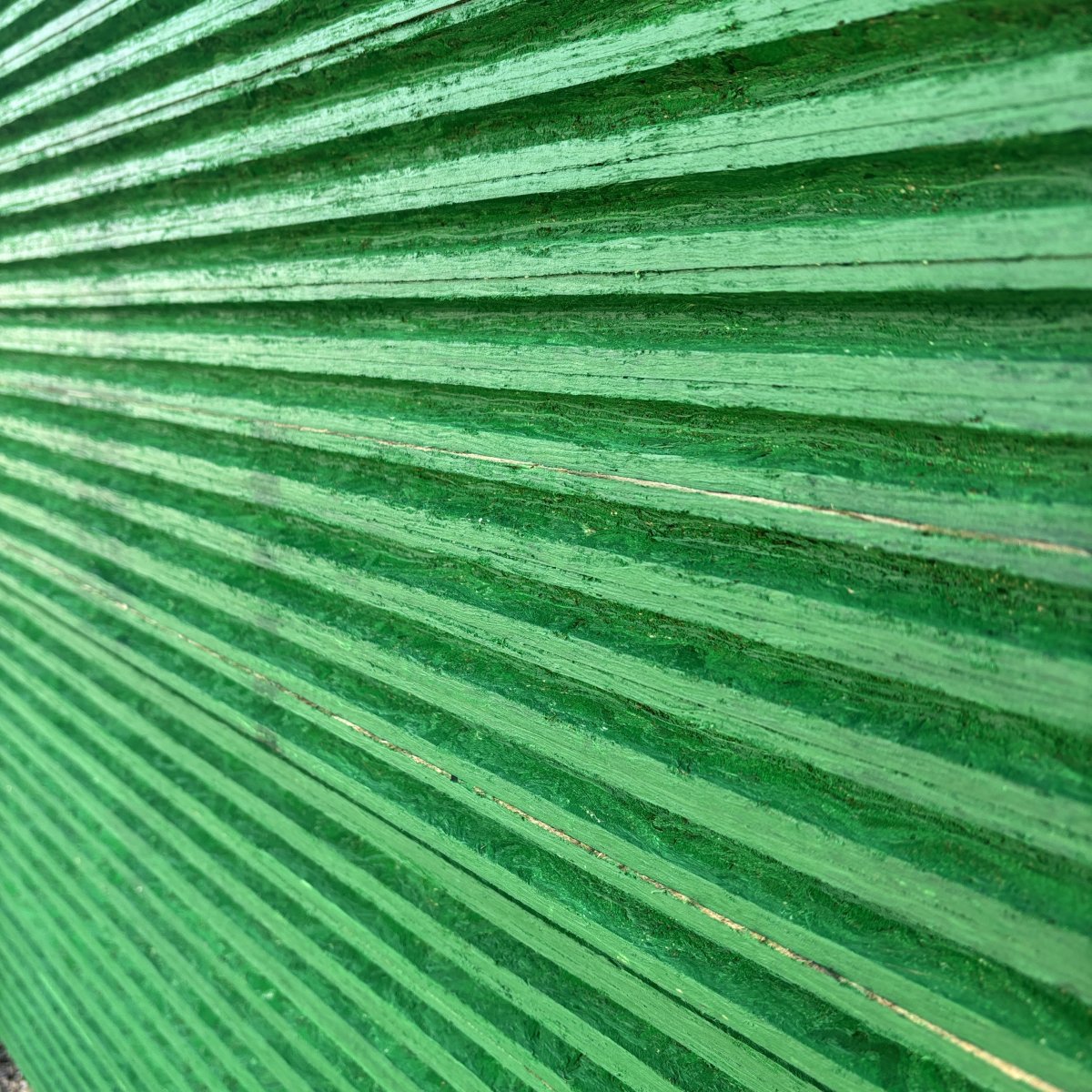 7/8 inch tongue and groove OSB subfloor sheathing 4x8 close up of tongue and groove edge detail