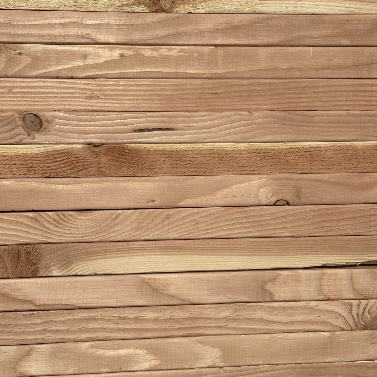 Side wood grain texture of number 2 grade kiln-dried Douglas Fir lumber